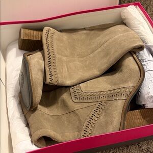 Women's Tan Suede Knee High Boots